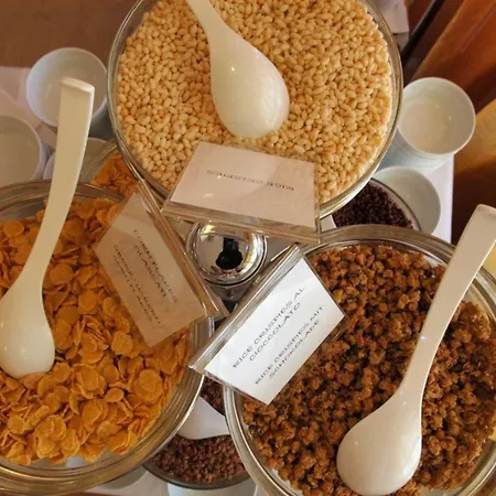 Homely Bright Flat On The Shores Of Appartement *