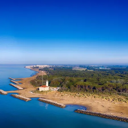 Homely Bright Flat On The Shores Of Apartment Bibione