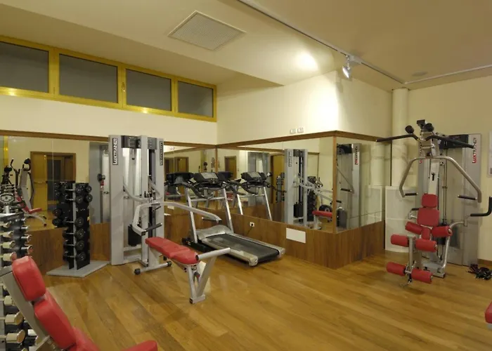 Homely Bright Flat On The Shores Of * 比比翁